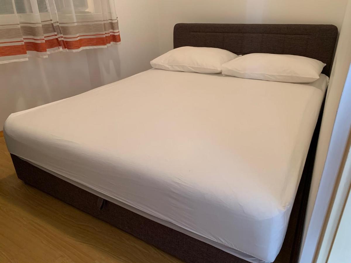 Old Town Apartment Primosten